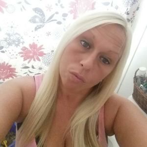 Meet your Posher, Jackie